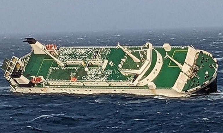 AL SALMY 6 capsized and sank on 17 March © Iran's Ports and Maritime Organisation AL SALMY 6 capsized and sank on 17 March © Iran's Ports and Maritime Organisation