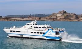 SAN PAWL © Richard Seville SAN PAWL © Richard Seville