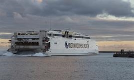 EXPRESS 5 © Søren Lund Hviid EXPRESS 5 © Søren Lund Hviid