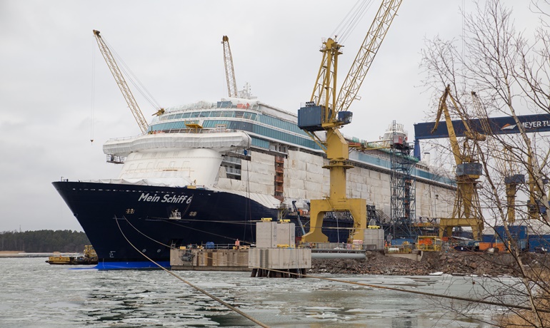 Mein Schiff 6 Floats Shippax