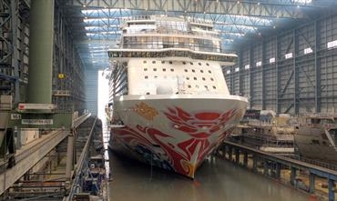 NORWEGIAN JOY was docked out on Saturday March 4 - © Christian Eckardt 