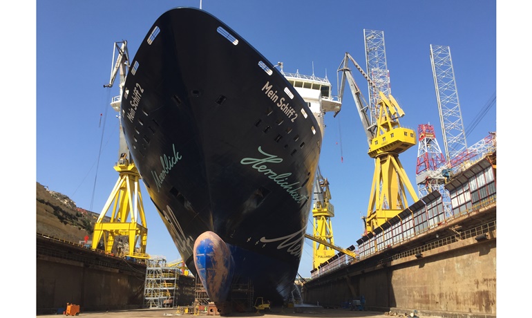 Facelifting For Mein Schiff 2 Shippax