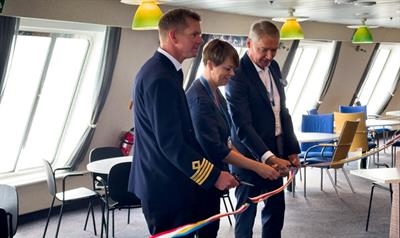 From left: Jesper Axelsson, Captain FINNFELLOW, Katrin Stjernfeldt Jammeh, Mayor of Malmö Municipality, Tom Pippingsköld, Finnlines’ President and CEO © Finnlines