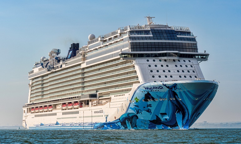 Norwegian Cruise Line takes delivery of NORWEGIAN BLISS, Norwegian ...