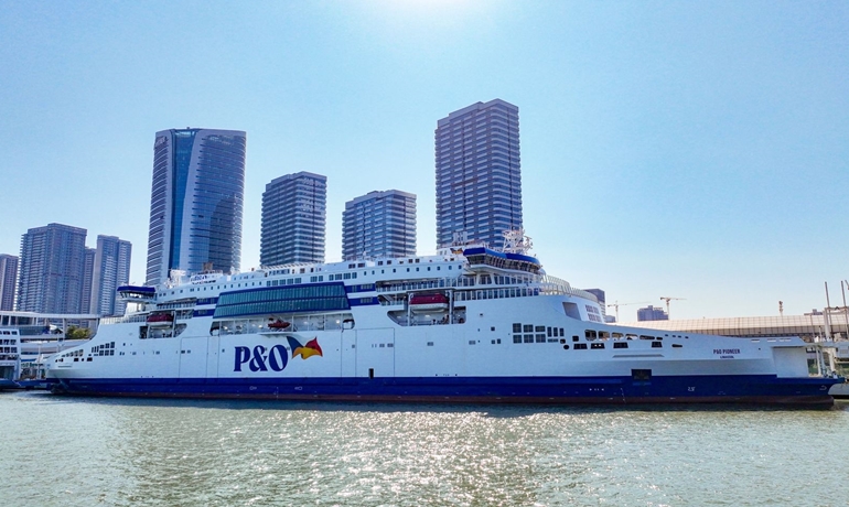 P&O PIONEER is the first of two new double-ended ferries to be delivered to P&O Ferries this year © GSI