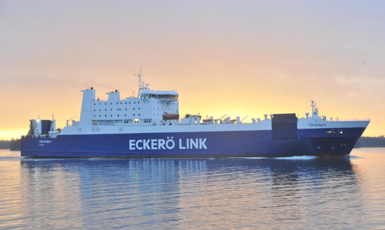 The newly-acquired 1987-built FJÄRDVÄGEN © Jukka Huotari The newly-acquired 1987-built FJÄRDVÄGEN © Jukka Huotari